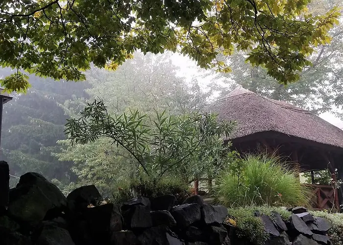 玛尔塔泽提米勒潘齐奥旅馆 招待所 3*